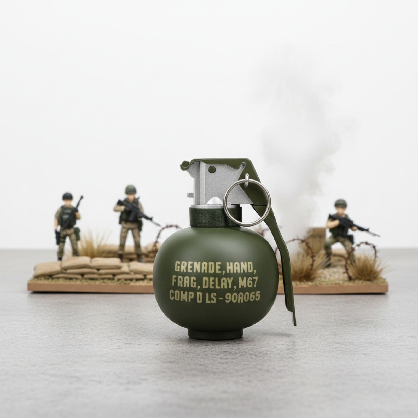 Grenade M67 Jouet Cosplay - Accessoire Décoration Plastique pour Modélisme Anime & Militaire