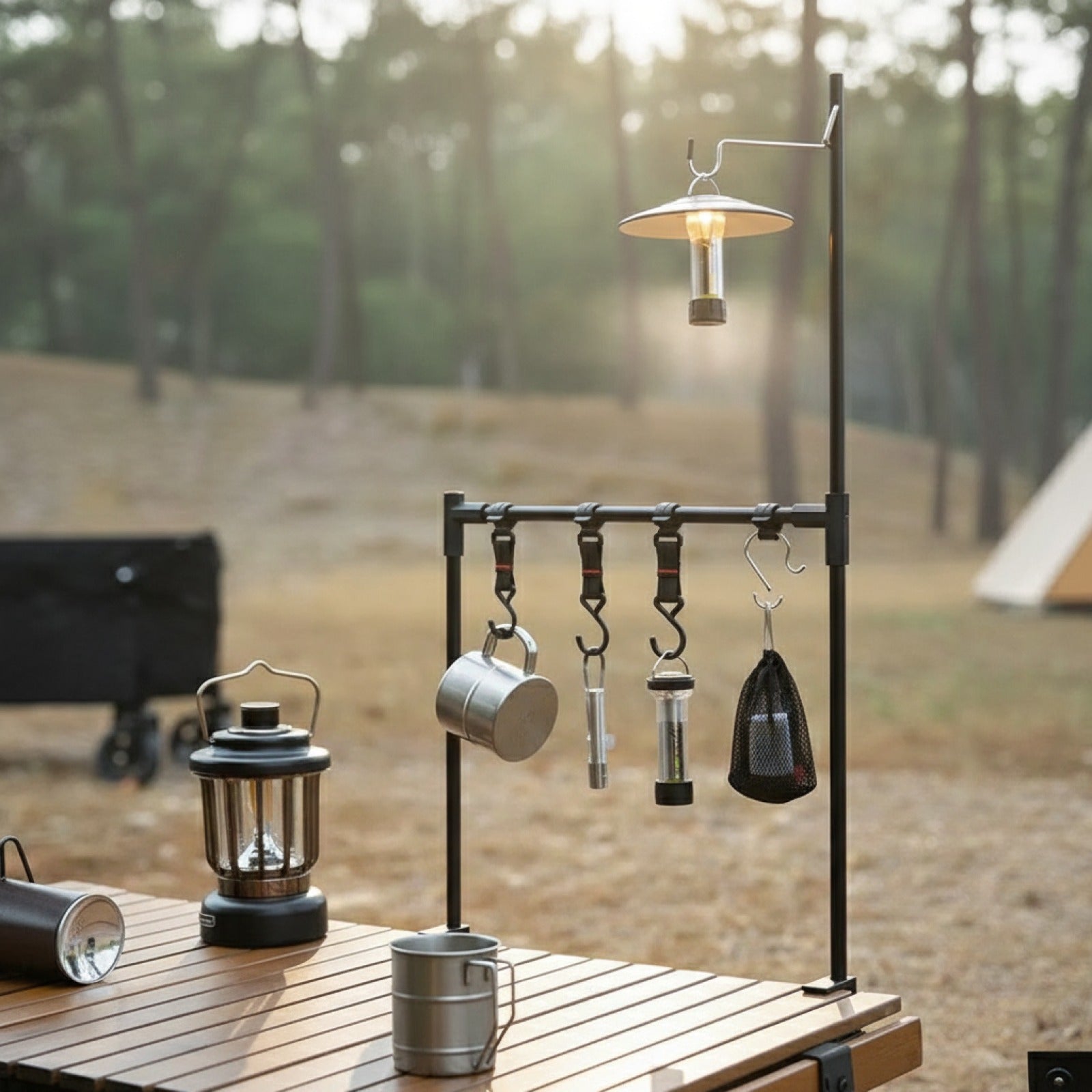 Étagère de Camping Portable en Aluminium - Support Lanterne & Râtelier Suspendu
